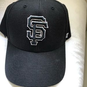 Sf 47 hat